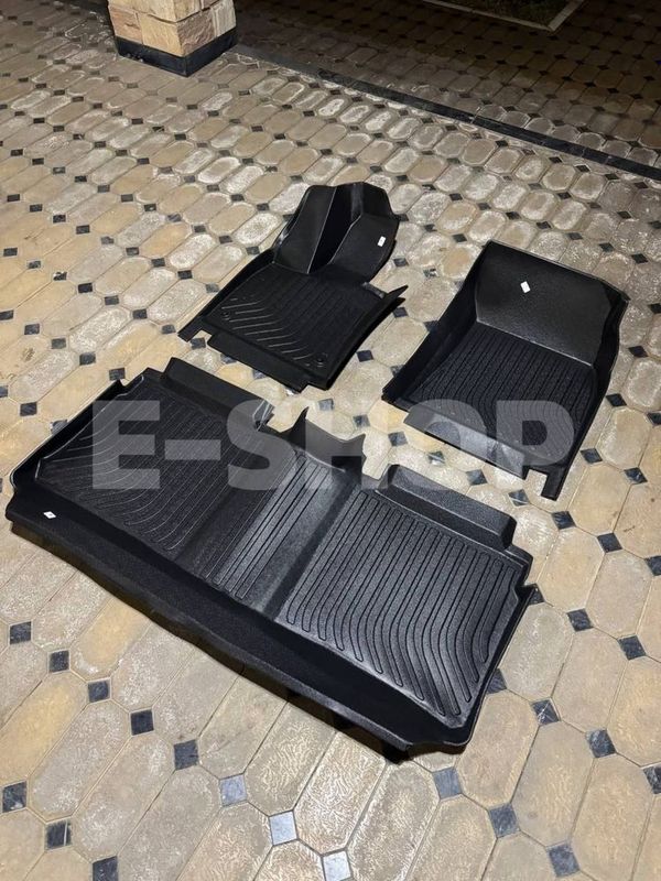 Полики для Hongqi eqm5 из TPE мвтериала в наличии!! Полики для Hongqi eqm5 из TPE мвтериала в наличии!!
