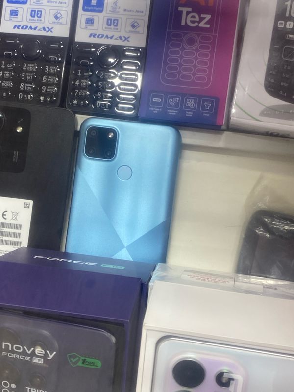 Realmi C21y 32G narxi 550 ming Realmi C21y 32G narxi 550 ming