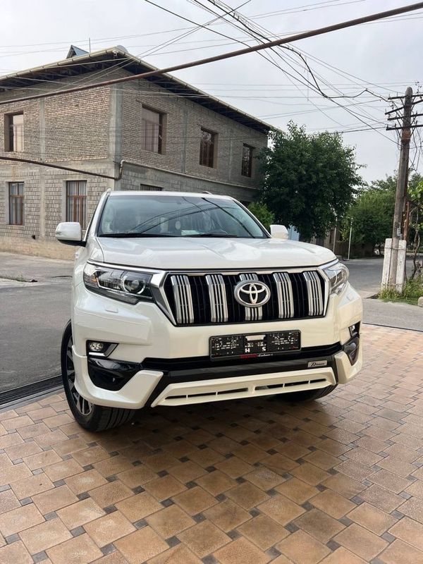 Toyota Prado 70-yilik YUBILEYNIY Toyota Prado 70-yilik YUBILEYNIY