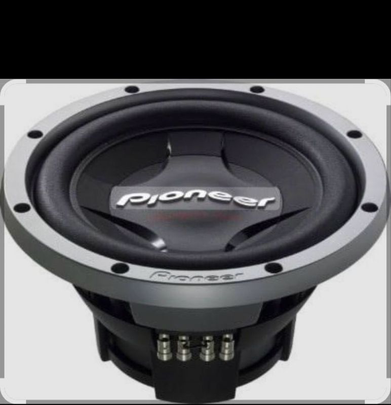 Pioneer Bochka + usilitel 4000wat Pioneer Bochka + usilitel 4000wat