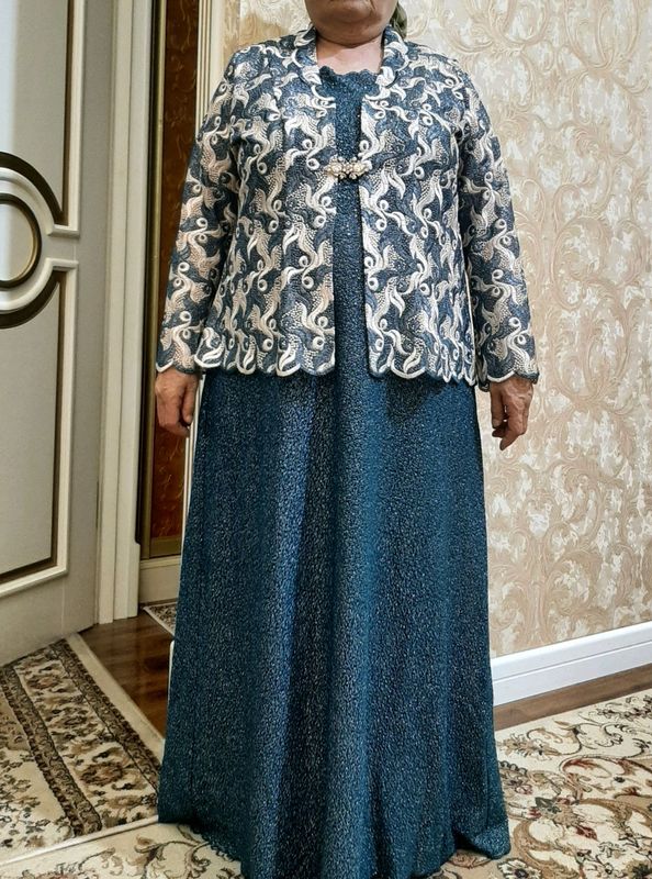 Ayollar kiyimi