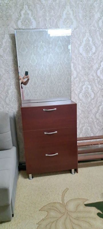 Mebel sotiladi sifati a'lo darajada Mebel sotiladi sifati a'lo darajada