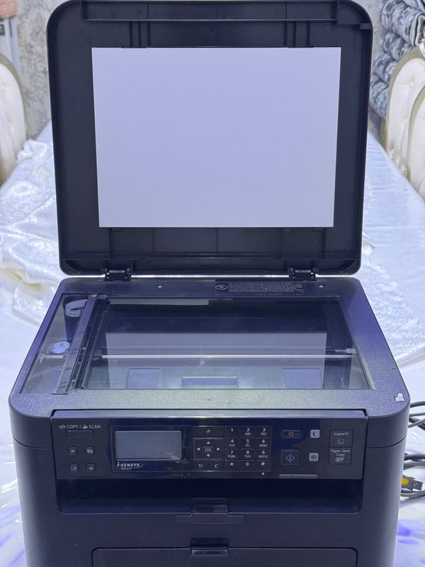 Продается: Canon i-SENSYS MF231 – 3 в 1: Принтер, Сканер, Копир. Продается: Canon i-SENSYS MF231 – 3 в 1: Принтер, Сканер, Копир.