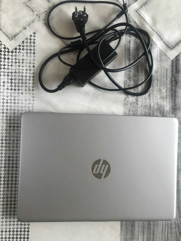 Продаётся ноутбук HP 15.6 i3-1005G1 8/256 в отличном состоянии Продаётся ноутбук HP 15.6 i3-1005G1 8/256 в отличном состоянии