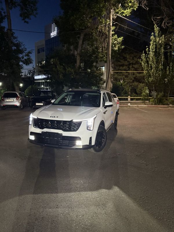 KIA Sorento 2025 года. Пробег 6.000 км. Новая. KIA Sorento 2025 года. Пробег 6.000 км. Новая.