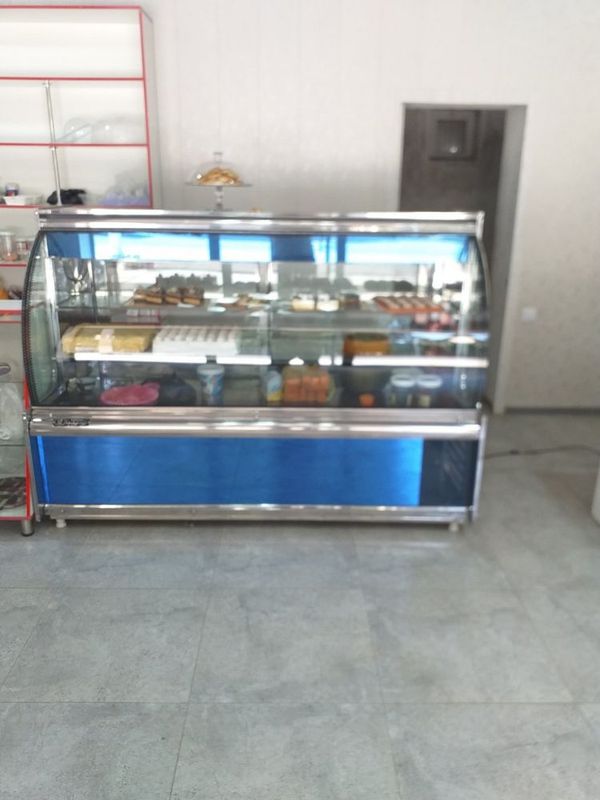 Продам Холодильник срочна Продам Холодильник срочна