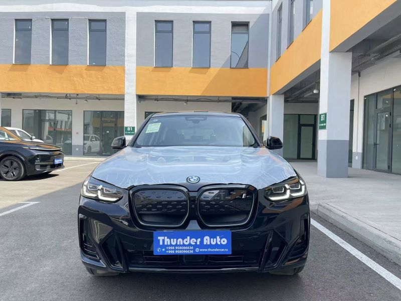 BMW IX 3 Elektera BMW IX 3 Elektera