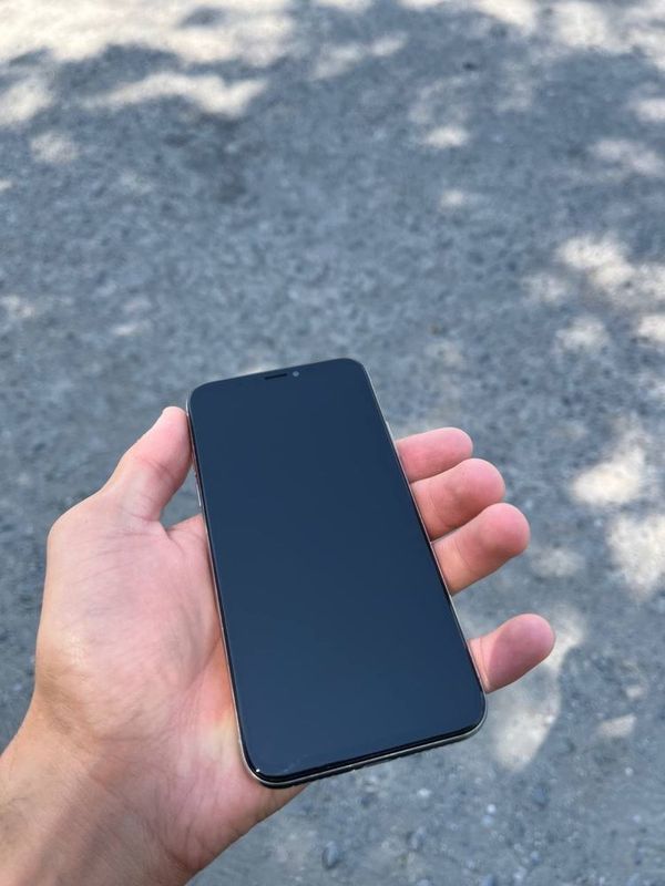Iphone x srochna naxt obmen kuramiz