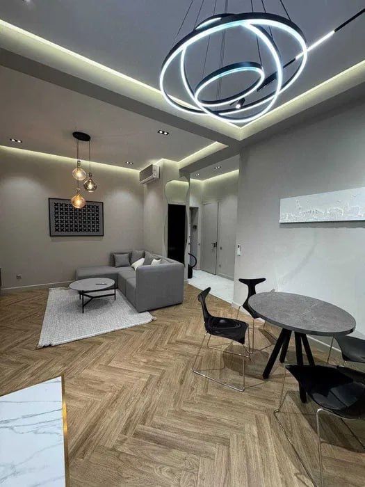 U-tower-1ком кв место где стиль встречается с уровнем.Шайхантахур U-tower-1ком кв место где стиль встречается с уровнем.Шайхантахур