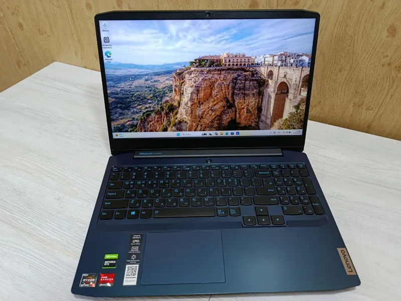 Продается игровой ноутбук Lenovo IdeaPad Gaming Продается игровой ноутбук Lenovo IdeaPad Gaming