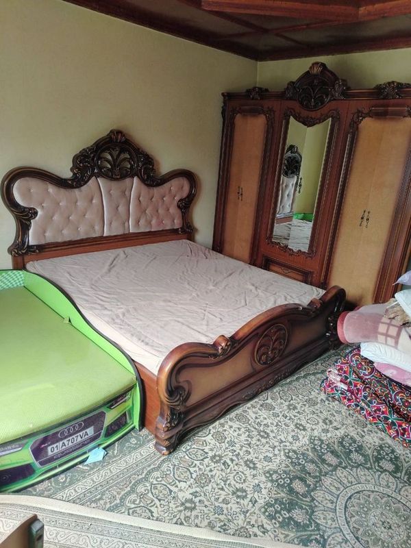 Spalniy Mebel. Мебел Spalniy Mebel. Мебел