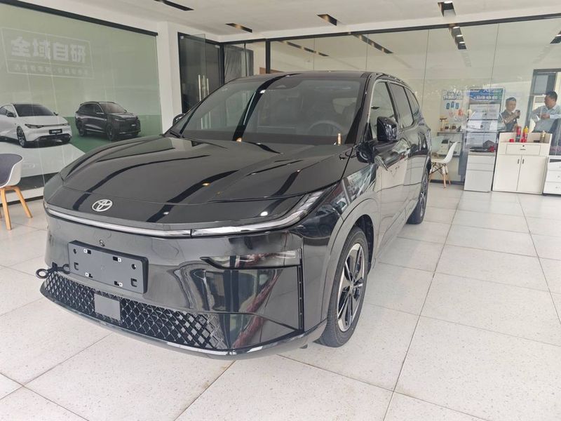 Tayota 2025 yil full Tayota 2025 yil full