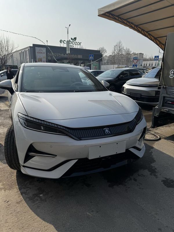 BYD Song L 5770 km zapas hod’