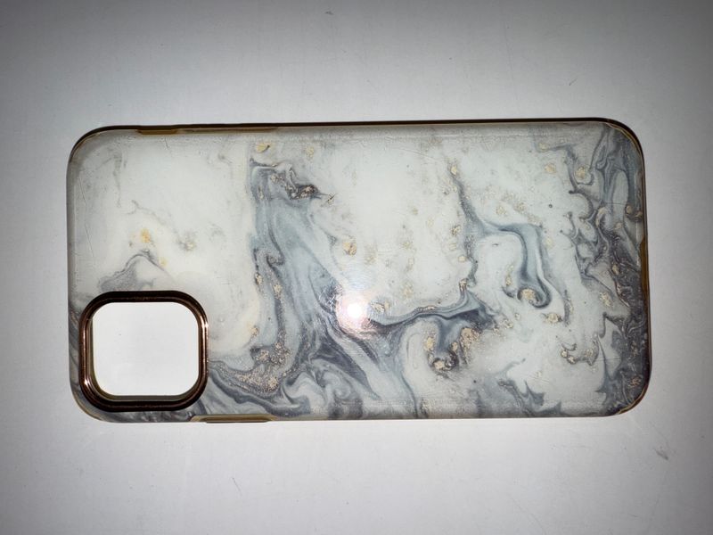 iPhone 11 ga chexol