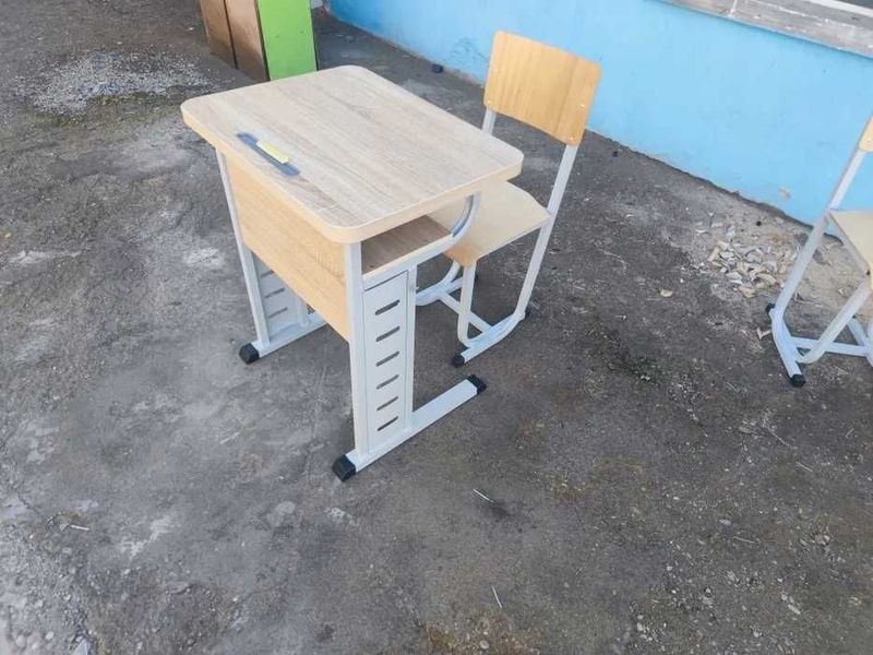 Maktab partasi 1 stol 1 stul Maktab partasi 1 stol 1 stul
