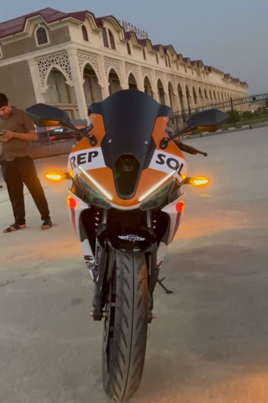 Motosikl V6 model