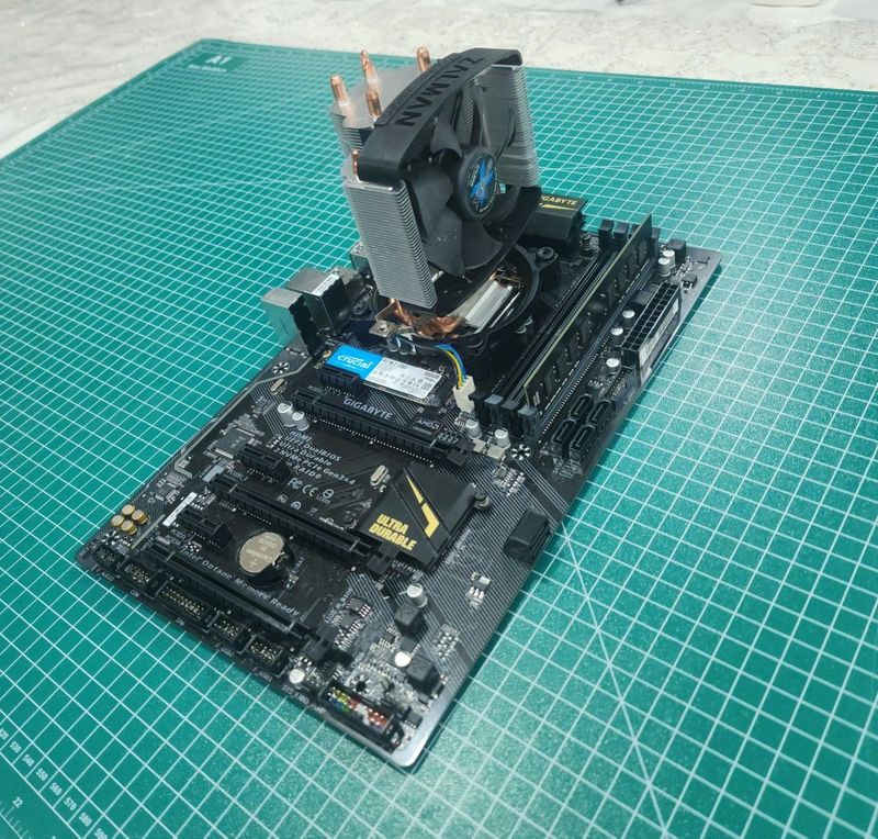 Продаю комплект на i7 Продаю комплект на i7