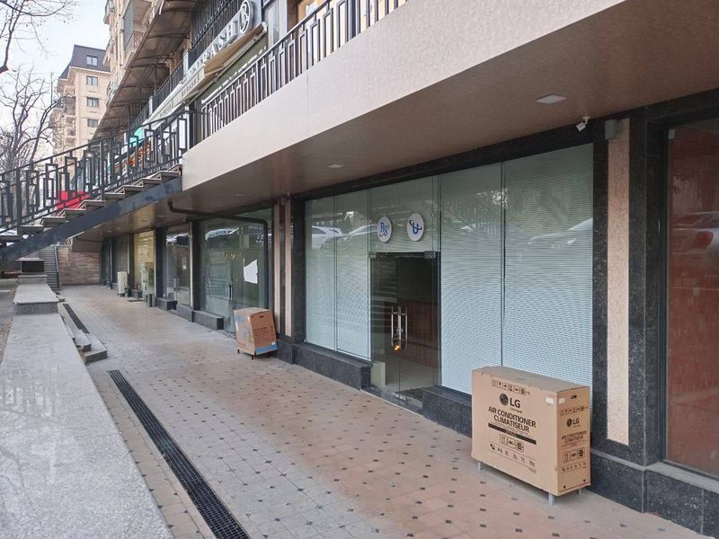 Продаётся Нежилое Помещение 150 м2 ремонт ул.Сайрам Буз Базар