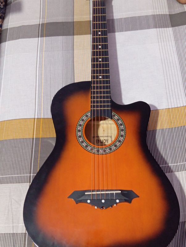 Akustik gitara Akustik gitara