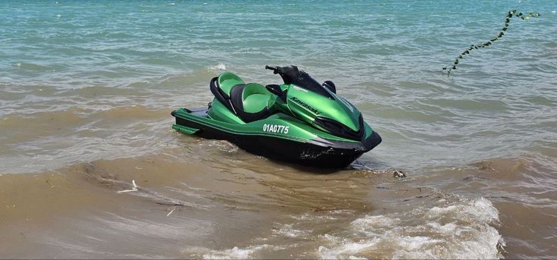 Продается гидроскутер kawasaki ultra 300