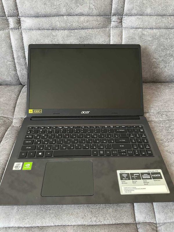 Acer Aspire 3 / i7-10510U / 8x256 GB