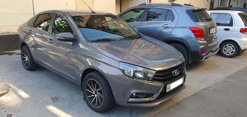 Продаю свою LADA VESTA FANTOM в идеальном состоянии.