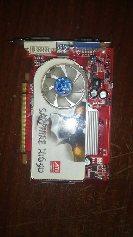 Видеокарта ATI Sapphire Radeon X1650