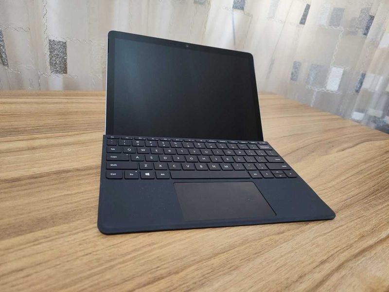 Microsoft Surface Go 3 Microsoft Surface Go 3