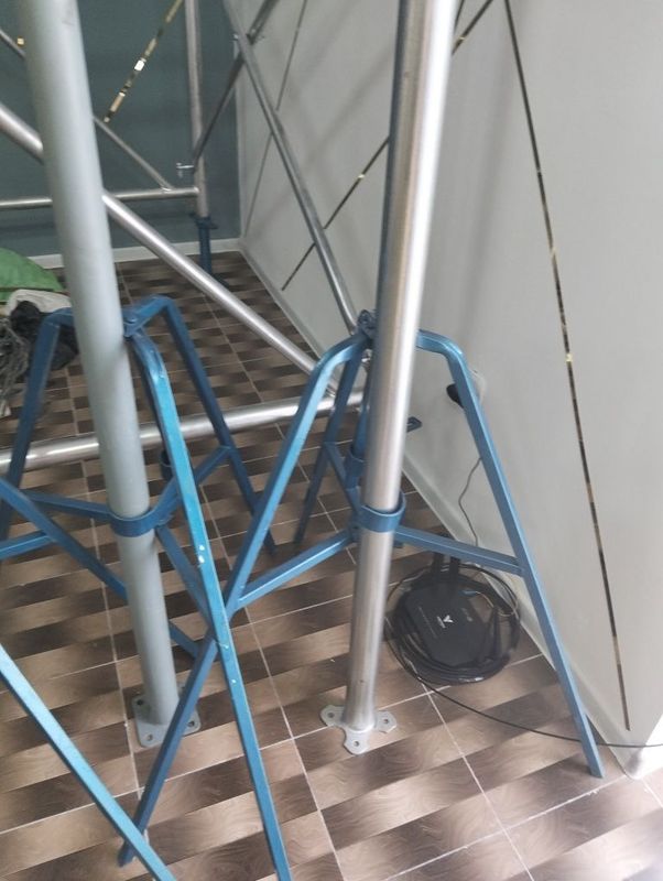 Teliskopechiski stoyka Teliskopechiski stoyka