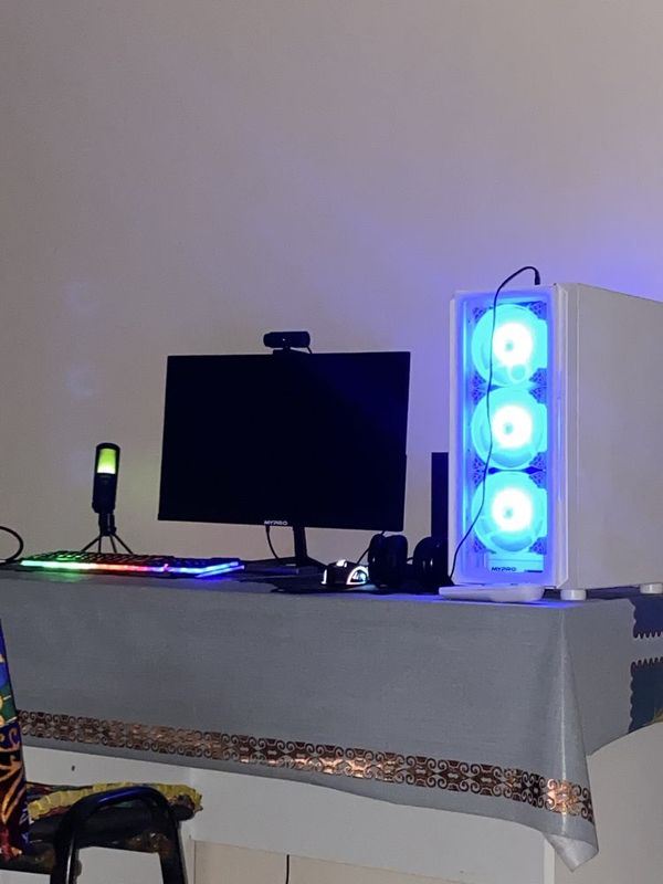 Strim uchun komputer