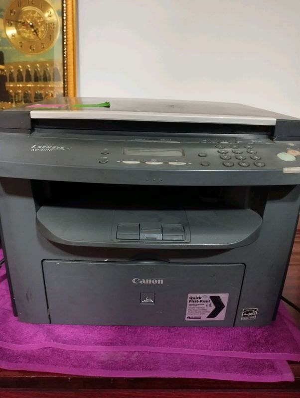 Printer Canon 3/1 MF4018 Printer Canon 3/1 MF4018