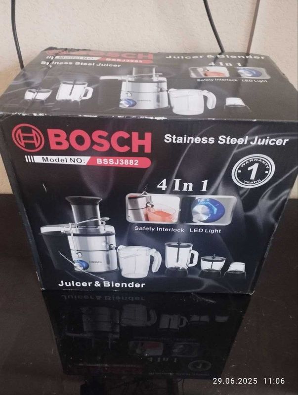 Кухонный комбайн BOSCH 4 в 1 Кухонный комбайн BOSCH 4 в 1