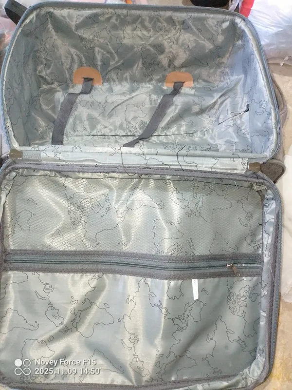 chamadon sotiladi chamadon sotiladi