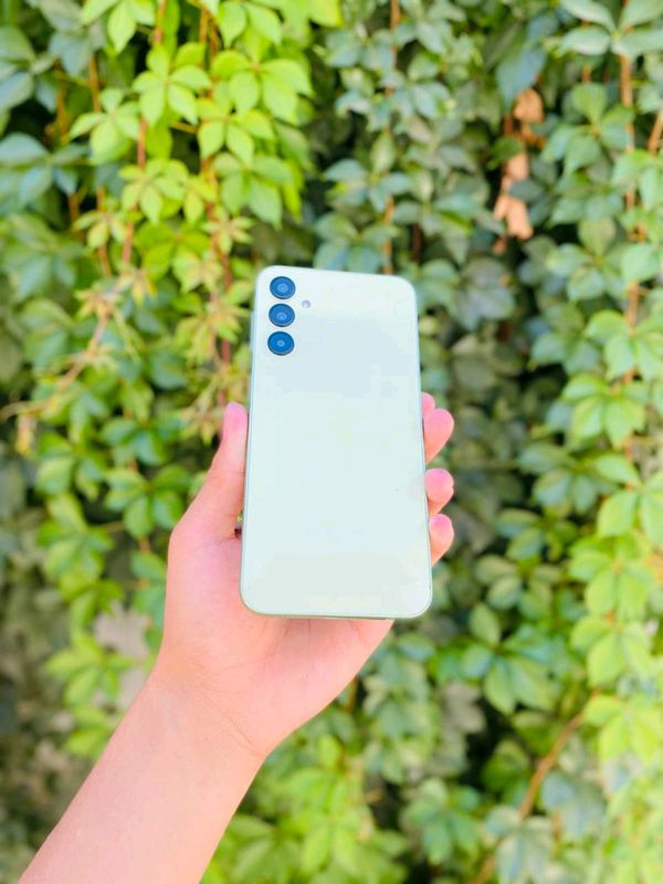 Samsung a24 sotiladi