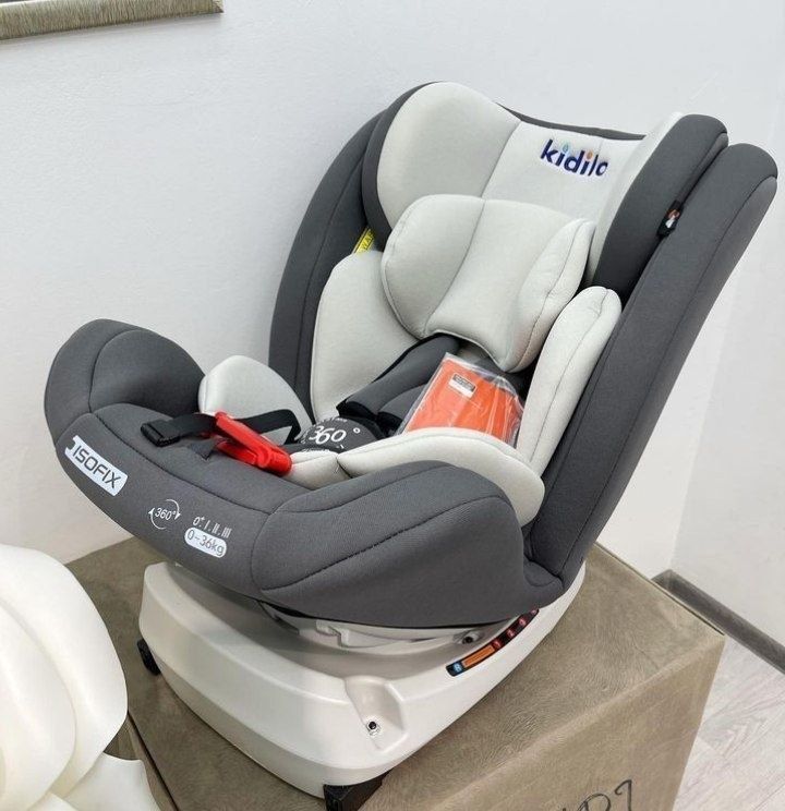 Универсальное Детское автокресло с вращением 360 градусов Kidilo Универсальное Детское автокресло с вращением 360 градусов Kidilo