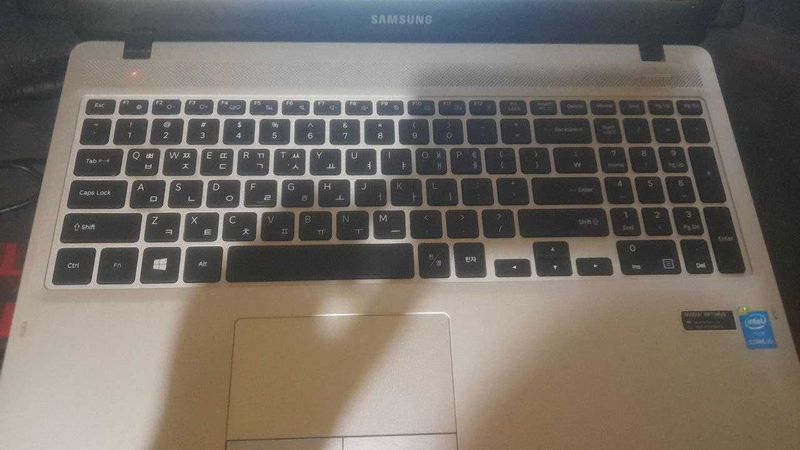 Ноотбук Samsung Intel Core i5-5200U Ноотбук Samsung Intel Core i5-5200U
