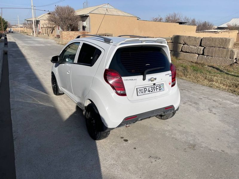 Chevrolet Spark LT