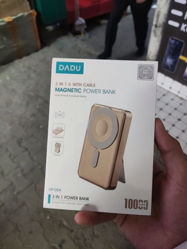 Беспроводной Powerbank DADU OEM ORIGINAL 10000 mAh Беспроводной Powerbank DADU OEM ORIGINAL 10000 mAh
