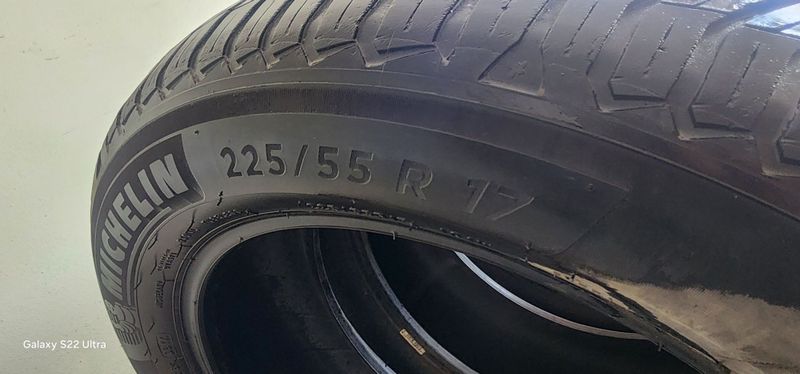 Michelin 225.55.R17 малибу,трекерга Michelin 225.55.R17 малибу,трекерга