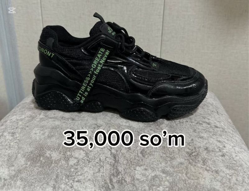 35,000 новые кросовки 35,000 новые кросовки