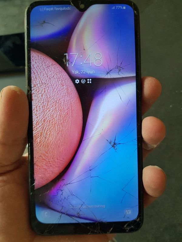 Samsung galaxy a10s sotiladi hotira 32 Samsung galaxy a10s sotiladi hotira 32