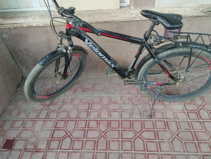 Velosiped sotiladi