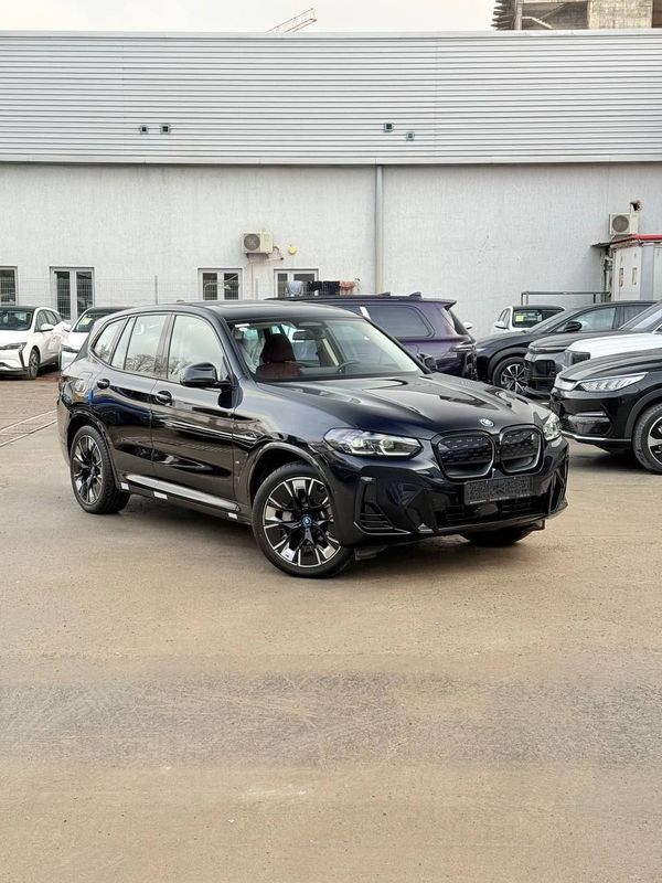 BMW X 3 full (notarius)