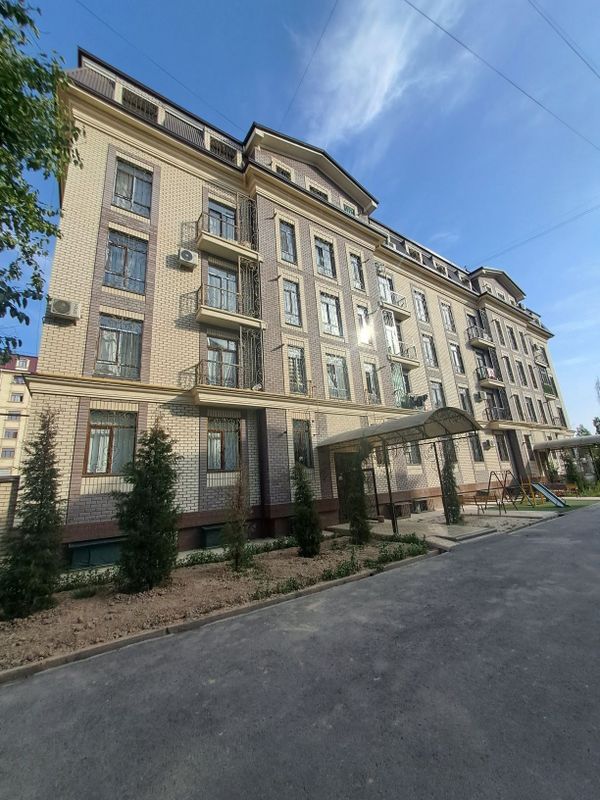 Сдается в аренду обсолютно новая 3-х комнатная квартира