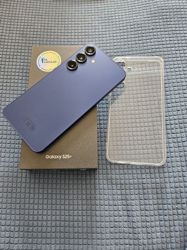Идеал Samsung Galaxy S25 Plus 256GB