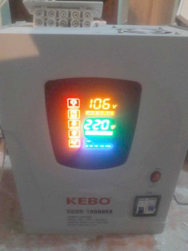 Стабилизатор KEBO SGDR-10000VA