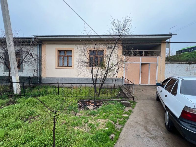 Toshkent shahar Yangihayot tumani Choshtepada uy sotiladi 3.5 sotix + Toshkent shahar Yangihayot tumani Choshtepada uy sotiladi 3.5 sotix +