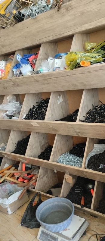 Barcha turdagi qurilish mollari dastafka xizmati mavjud Barcha turdagi qurilish mollari dastafka xizmati mavjud