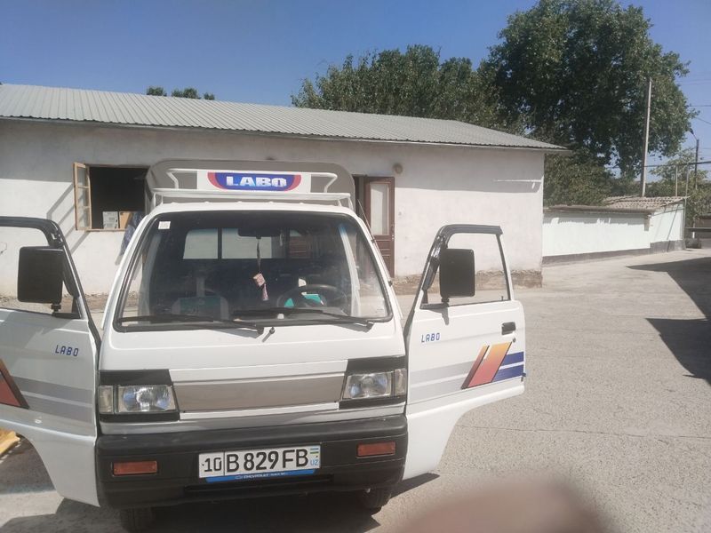 Damas labo sotiladi Damas labo sotiladi