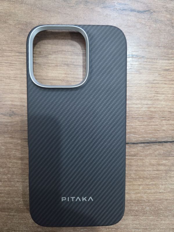 Pitaka iPhone 16 pro Pitaka iPhone 16 pro